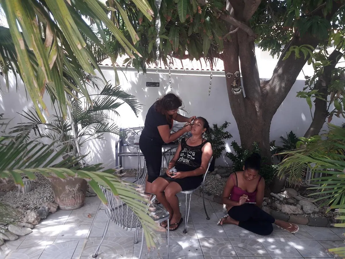 Aruba Harmony Hostel Oranjestad Aruba