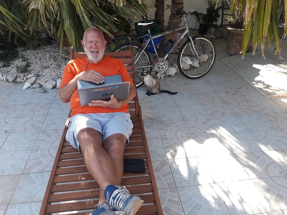 Aruba Harmony Hostel Oranjestad 0*,